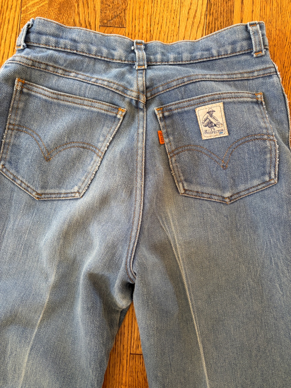 Vintage orange tab Levi’s